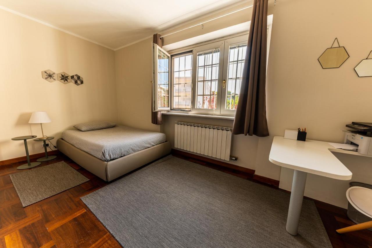 San Gaudenzio 16 Villa Ivrea Bagian luar foto
